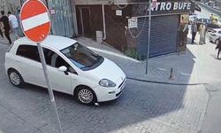 Fatih'te araçtan çantayı böyle çaldılar