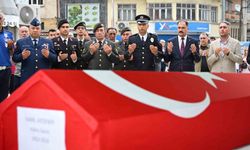 Gazi başkan son yolculuğuna askeri törenle uğurlandı