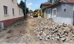 İnönü'de bozulan yollar yenileniyor