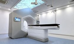 Kanser tedavisinde yeni adım: Yeni radyoterapi cihazı kullanıma alındı
