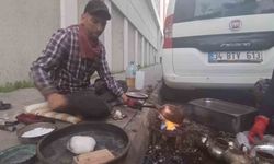 Kars sokaklarında alın teriyle geçim: Karı-koca kalaycılık yaparak ekmeklerini kazanıyor