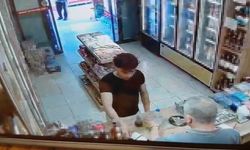 Kartı sahibine ulaşmak yerine, gidip alışveriş yaptılar