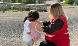 Kızılay'dan çocuklara yardım eli