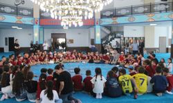 Kütahya Hira Camii'nde Çocuk Şenliği düzenlendi
