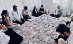 MEB Genel Müdürü Durna, okul saldırısından etkilenen öğrenci ve öğretmenleri ziyaret etti