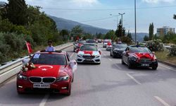 Osmaniye'de 72 öğrenci mezuniyet ve hatim sevincini konvoyla kutladı