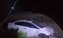 Otomobil su kanalına düştü: 1'i ağır 2 yaralı