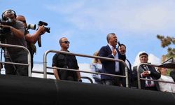 Özgür Özel: 'CHP'nin seçilmiş genel başkanıyım, beni seven yarın sandığa gitsin'