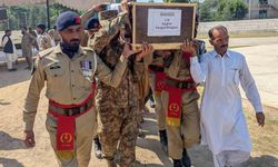 Pakistan'da düşen helikopterde 22 asker hayatını kaybetti