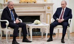 Paşinyan'dan Putin'e 'Rusya Günü' tebriği