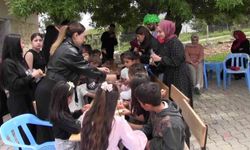 Siirt'te üniversiteli öğrencilerden örnek çalışma: Köy okulunu yenilediler