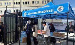 Sınava yetişmeye çalışan öğrenciler belediye başkanının makam aracıyla okula ulaştırıldı