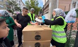 Sincan Belediyesi'nden LGS öncesi simit ve meyve suyu ikramı