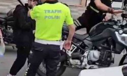 Trabzon'da YKS'ye yetişemeyen adayların yardımına polis ekipleri koştu