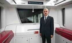 Ulaştırma ve Altyapı Bakanı Uraloğlu: '120 kilometre hıza ulaşan bir raylı metro hattından bahsediyoruz'