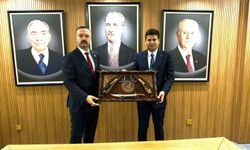 Ülkü Ocakları İl Başkanı Emirler'den MHP lideri Bahçeli'ye ziyaret