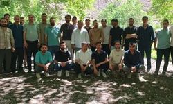 'Umre Ödüllü Gençlik Bilgi Yarışması'na katılan gençlere piknik sürprizi