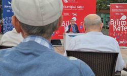 Üroloji Doktoru, cami önünde prostat hastalıklarını anlattı