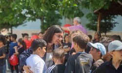 Uşak Belediye Başkan Vekili Özkan öğrencilerle bir araya geldi