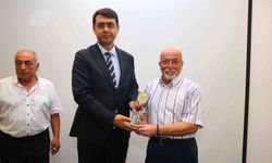 Uşak'ta kan bağışçılarına plaket taktim edildi