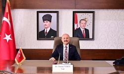 Vali Varol: 'Babalarımız gölgesinde huzur bulduğumuz ulu çınarlardır'