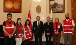 Vali Ziya Polat'tan Kızılay'a 158. kuruluş yıl dönümü tebriki