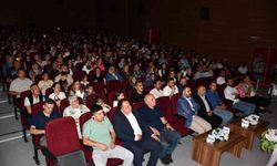 Vezirköprü'de Türk Halk Oyunları Gösterisi