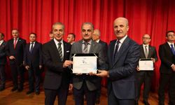 YÖK'ten Sakarya Üniversitesi'ne 'Spor Dostu Kampüs' ödülü