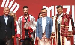 115 ülkeden öğrencisi bulunan üniversitede 3 bin 40 mezun sevinci