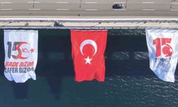 15 Temmuz'un 10'uncu yılı anısına Çanakkale Köprüsü'nde Türk bayrağı dalgalandırıldı