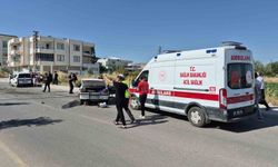 Adıyaman'da kontrolden çıkan otomobil karşı şeride geçti: 1 yaralı