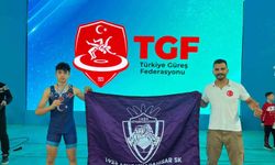 Afyonkarahisarlı güreşçi'den büyük başarı