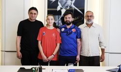 Aliağalı taekwondocu Merve Nisa Mızrak, Türkiye'yi temsil edecek