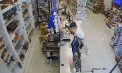 Antalya'daki zincirleme kapkaç ve gasp olayında marketteki kasiyer yaşadığı şoku anlattı