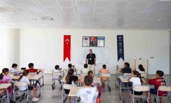 Aydınlı çocuklar yaz tatilini İngilizce öğrenerek geçiriyor
