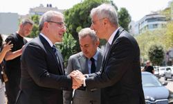 Bakan Memişoğlu'ndan İzmir'de akademik buluşma