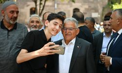 Başkan Büyükkılıç, Kayseri'nin en beğenilen ilk 5 siyasetçisi arasında
