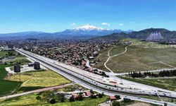 Başkan Çolakbayrakdar: 'Her yeni park, şehrimize kazandırılan yeni bir nefestir'