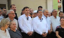 Bayındır'da CHP'den toplu istifa: Belediye Başkanı Sakarsu ve partililer Yeni Parti'ye katıldı