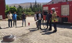 Belen ve Reyhanlı'da temel yangın eğitimi verildi
