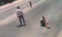 Bıçaklı saldırgan suç aletiyle birlikte teslim oldu