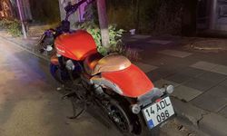 Bolu'da otomobille çarpışan motosikletli yaralandı