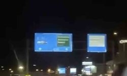 Bursa'da lüks otomobil kazaya karıştı, sürücü kaçtı