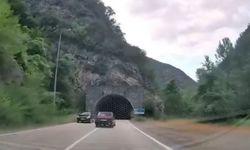 Bütün trafik kurallarını hiçe sayan sürücü görüntülendi