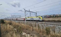 Çerkezköy'de yolcu treni raydan çıktı
