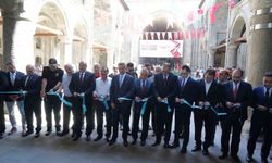 Çifte Minareli Medrese'de 15 Temmuz ruhunu yaşatan anlamlı sergi