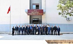 Denizli Valisi Yavuz Selim Köşger Beyağaç'ta temaslarda bulundu
