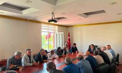 Digor'da köylerin sorunları masaya yatırıldı: Kaymakam Zengin muhtarlarla bir araya geldi