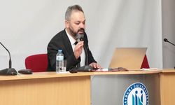 'Direnişten Dirilişe' konferansında darbeler ele alındı