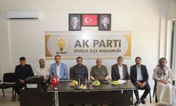 Elazığ'da AK kadro, saha çalışmalarını sürdürüyor
